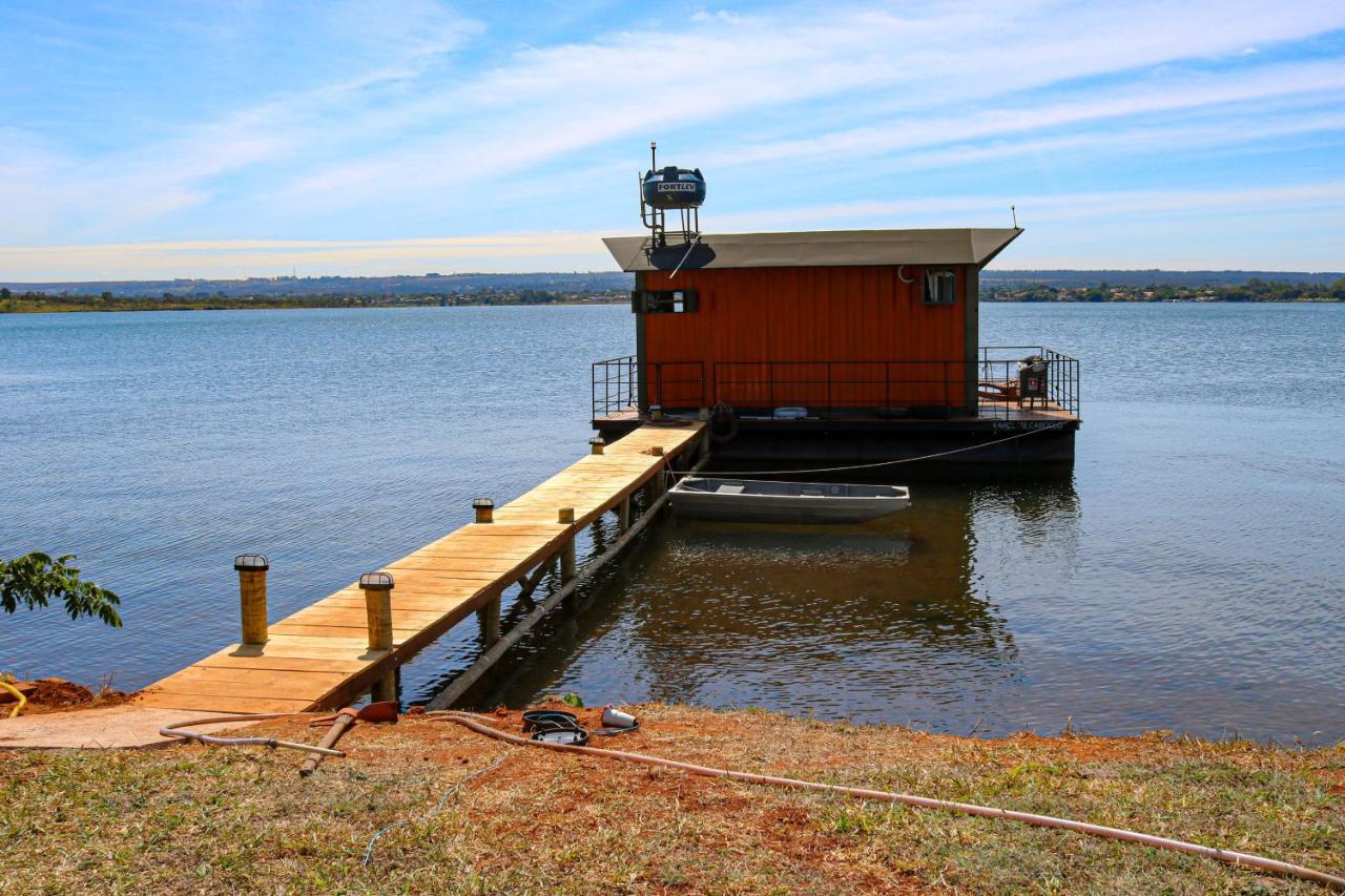House Boat "Faroeste Caboclo" Brasília Exteriör bild